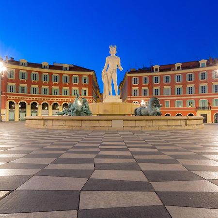 Le 323 Prom - 2 Chambres - Ac - Parking - Tram Et Supermarche Proches - Front De Mer Nizza Kültér fotó